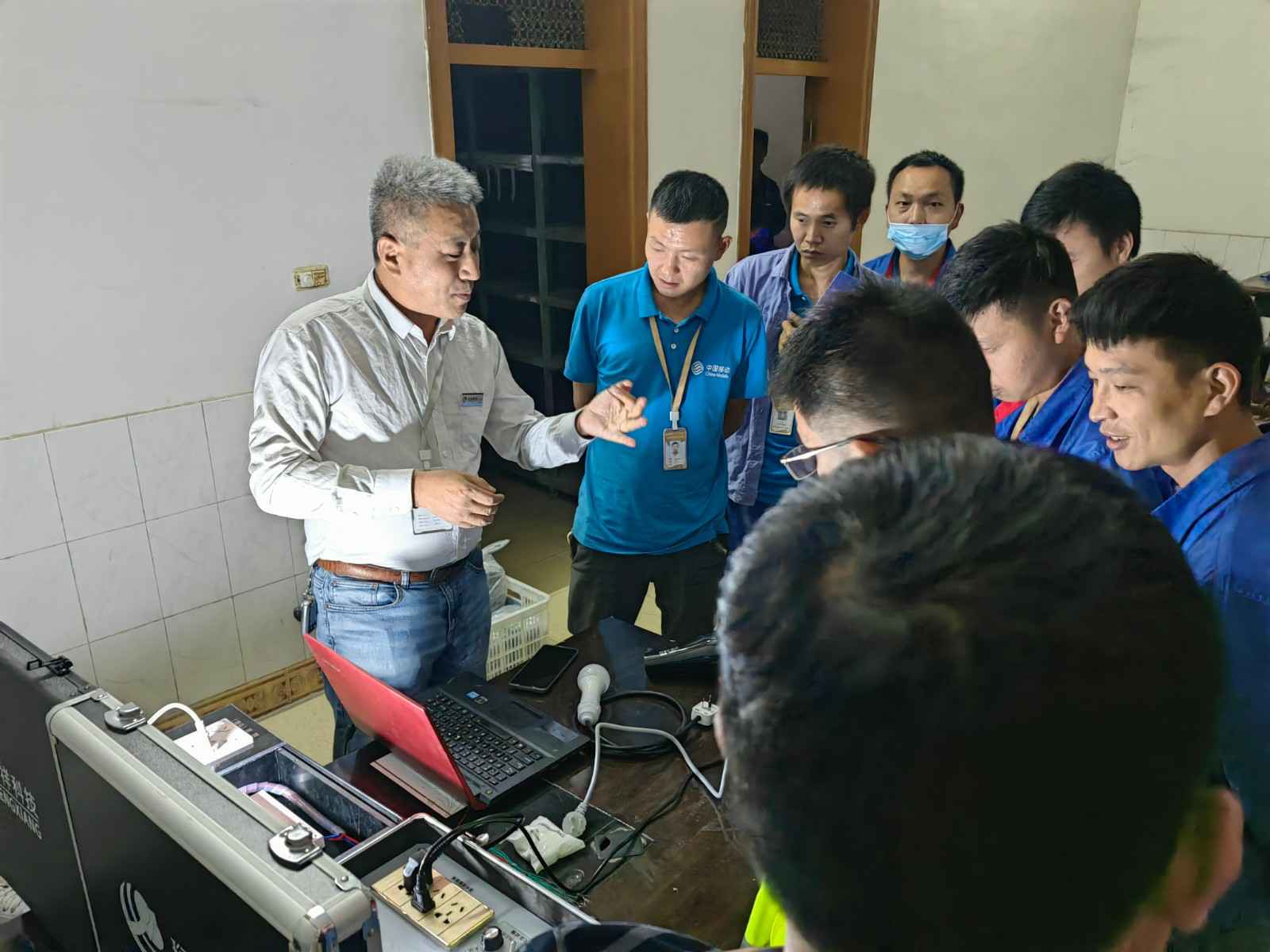 九州体育(中国)官方网站-九州 SPORTS为中移铁通有限公司安全用电培训